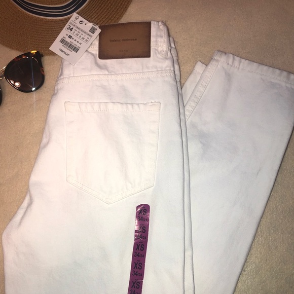 white mom jeans zara